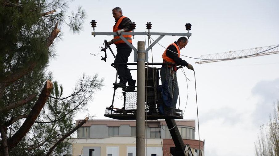  Punime ne rrjet, OSHEE: Zonat ne Tirane ku do kete kufizime te energjise elektrike